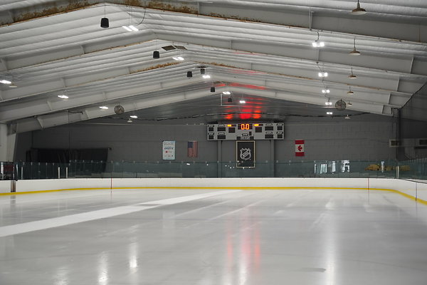 BURBANK-LA-Kings-Ice-Pickwick