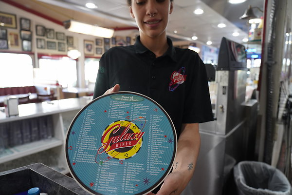 galaxy-diner-031