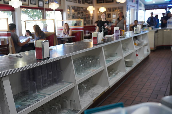 galaxy-diner-066