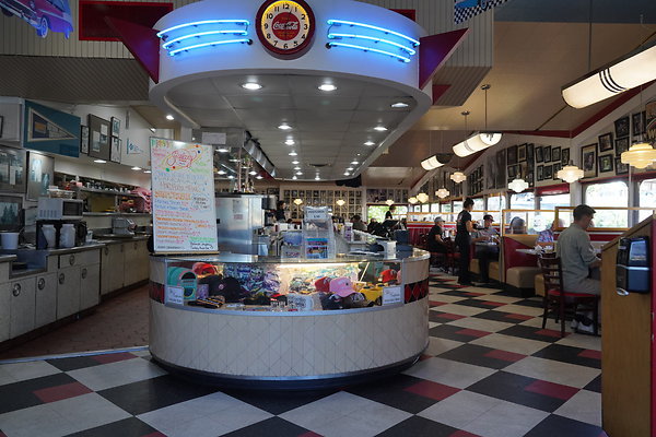 galaxy-diner-040