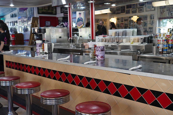 galaxy-diner-048