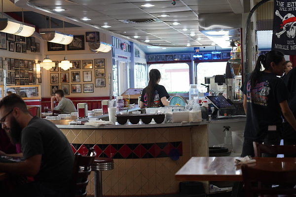 galaxy-diner-063