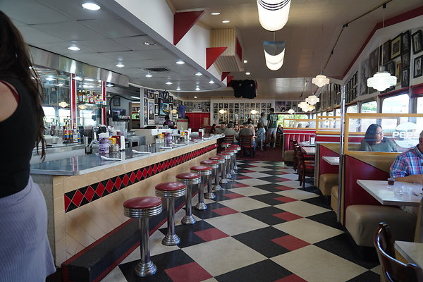 galaxy-diner-043