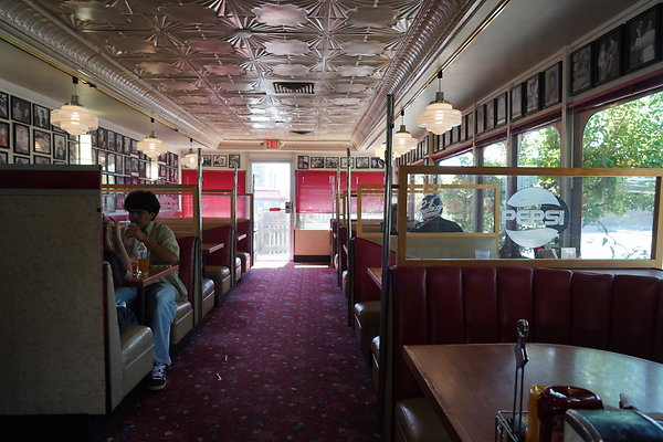 galaxy-diner-015