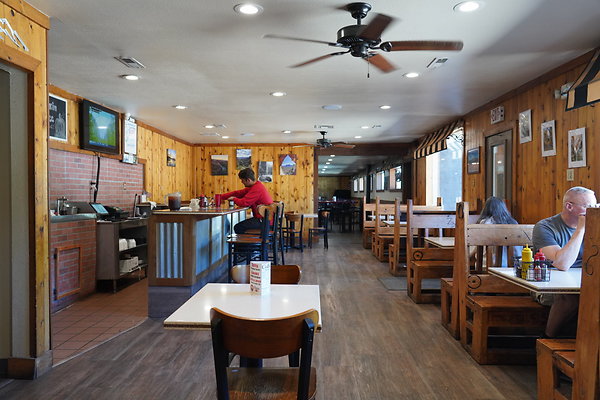 marys-cafe-024