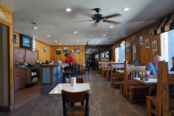 marys-cafe-019