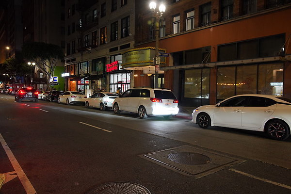 DTLA-NIGHT-6th-bt-Bway-Spring